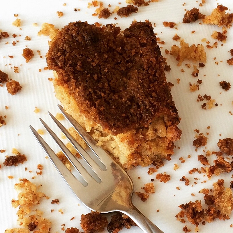 Cake will keep for 4 days covered at room temperature. But chances are good that it will be eaten before the 4 days are up.  ;-)